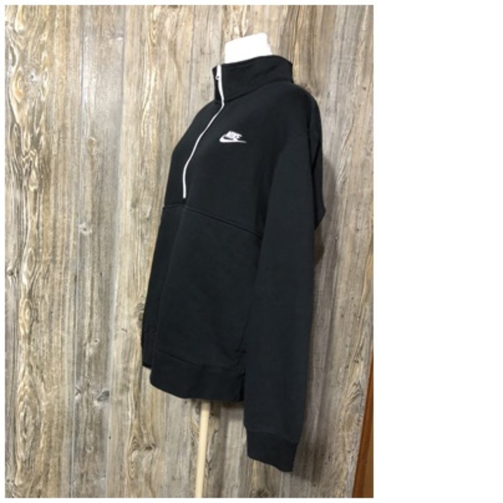 Nike Black Quarter-Zip Sweatshirt - Picture 4 of 9